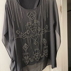 Black top whit bead design